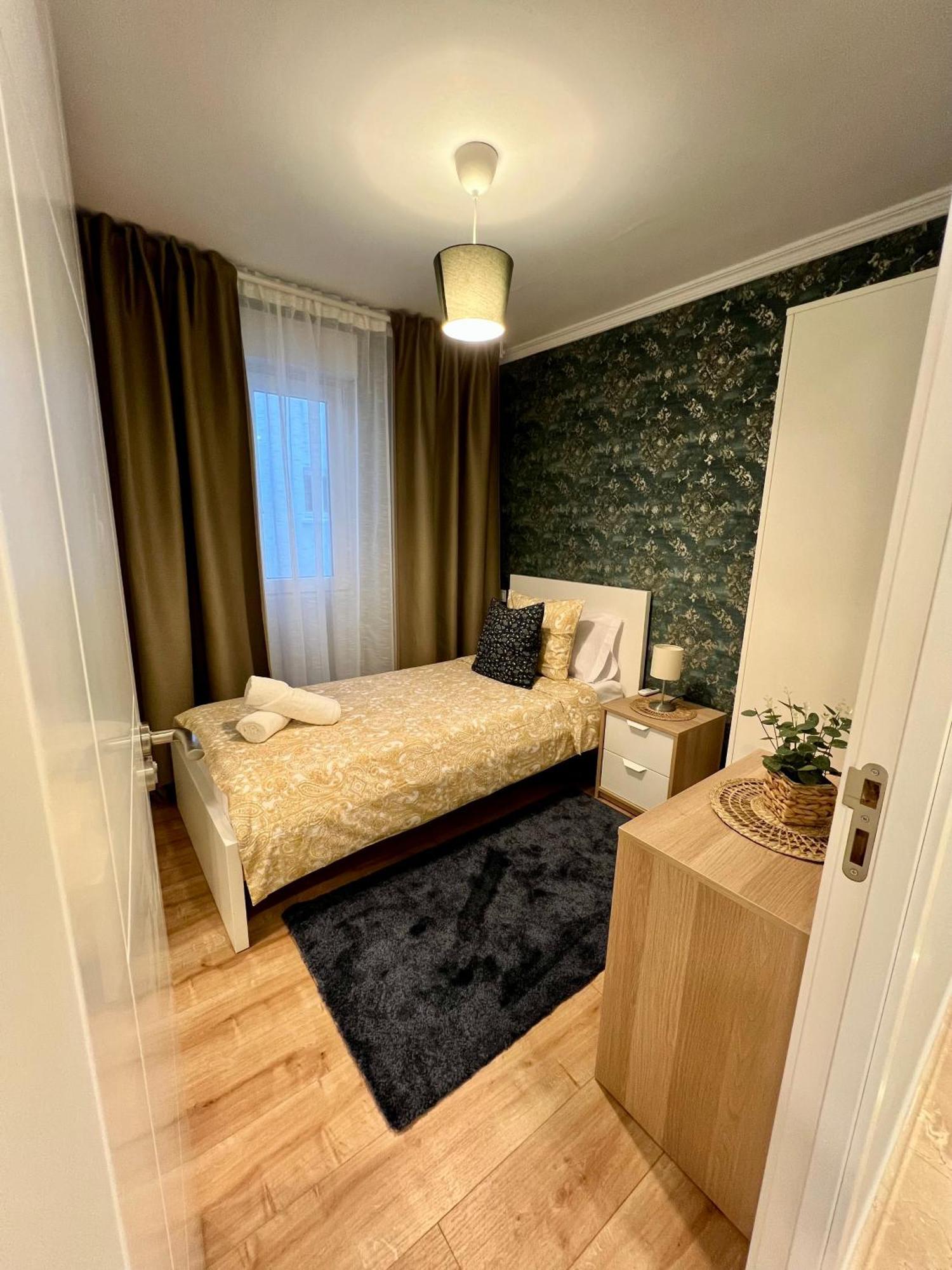 Apartamentos Prestige Suites Malaga IV Экстерьер фото