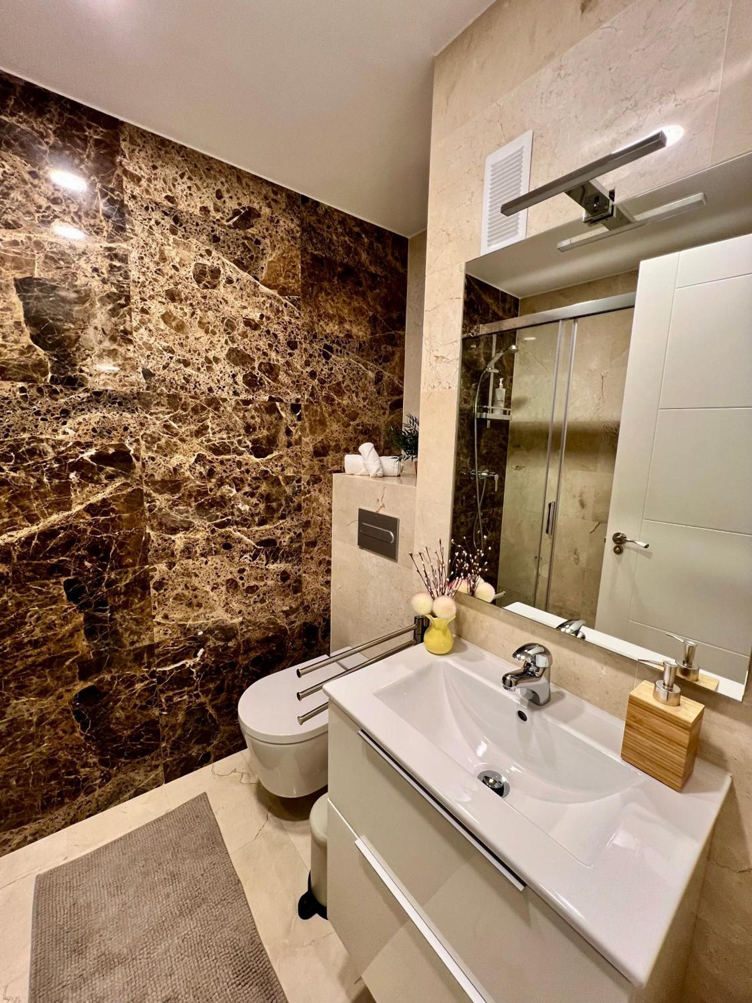 Apartamentos Prestige Suites Malaga IV Экстерьер фото
