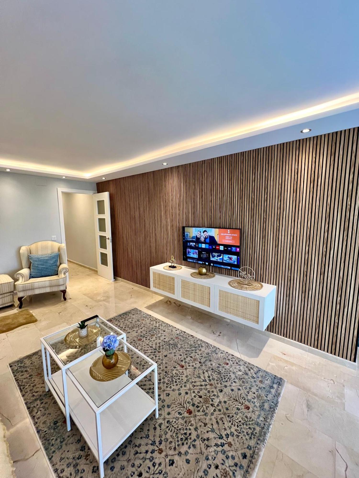 Apartamentos Prestige Suites Malaga IV Экстерьер фото